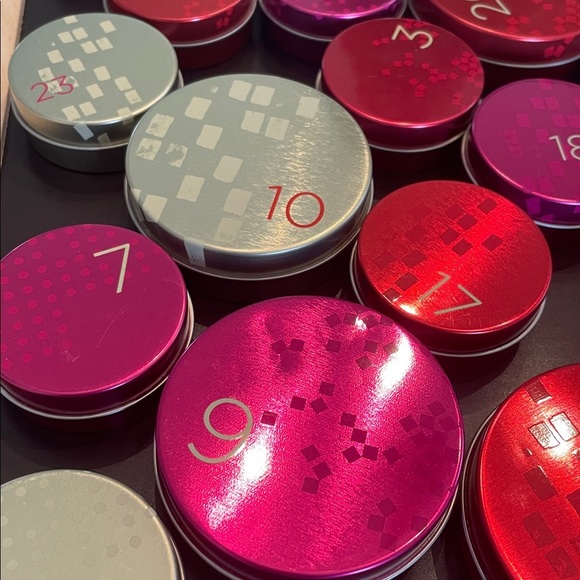 Starbucks 2014 Christmas Advent Calendar Magnetic Board Tin Containers - Picture 2 of 9